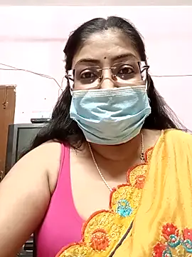 Snapshot of LAVERNIYA_ chatting on March 6, 12:52 pm LAVERNIYA  online show from March 6, 12:52 pm