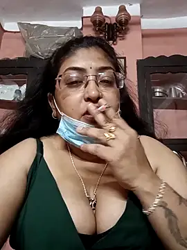 Snapshot of LAVERNIYA_ chatting on March 11, 1:01 pm LAVERNIYA  online show from March 11, 1:01 pm