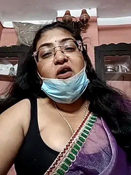 Snapshot of LAVERNIYA_ chatting on March 21, 6:51 pm LAVERNIYA  online show from March 21, 6:51 pm