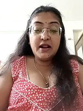 Snapshot of LAVERNIYA_ chatting on September 17, 3:46 pm LAVERNIYA  online show from September 17, 3:46 pm
