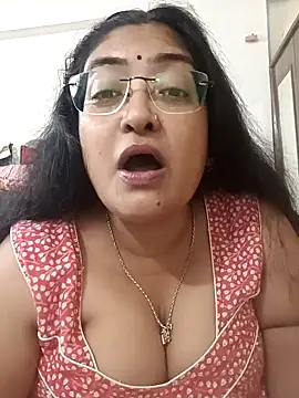 Snapshot of LAVERNIYA_ chatting on October 17, 8:28 am LAVERNIYA  online show from October 17, 8:28 am