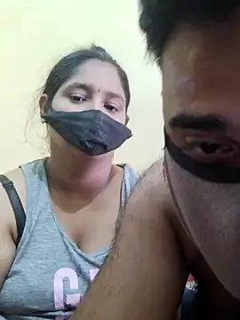 IND COUPLE1 online show from August 9, 5:56 am