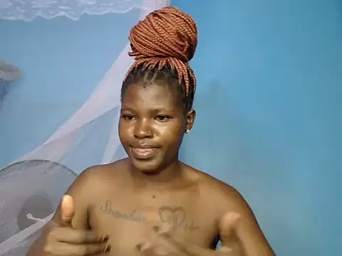 TrishaKalid online show from December 4, 8:45 am