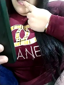 DALO3A85 online show from January 18, 11:19 pm