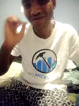 Snapshot of Dickey_sa chatting on December 3, 7:55 pm Dickey sa online show from December 3, 7:55 pm