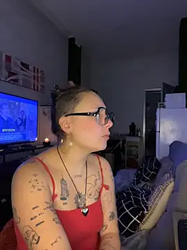 Hawitxui online show from December 1, 7:35 am