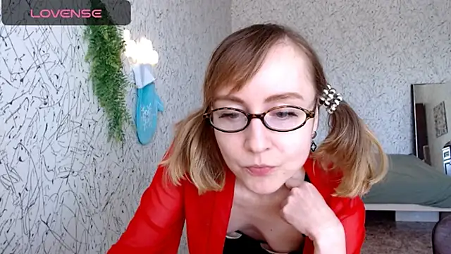 Athena Richards online show from March 9, 8:51 am