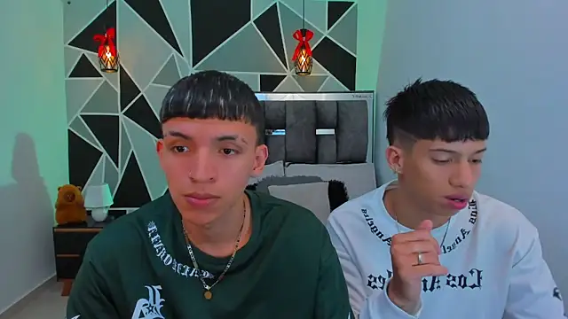 Juan Nd Steven online show from March 5, 3:46 am