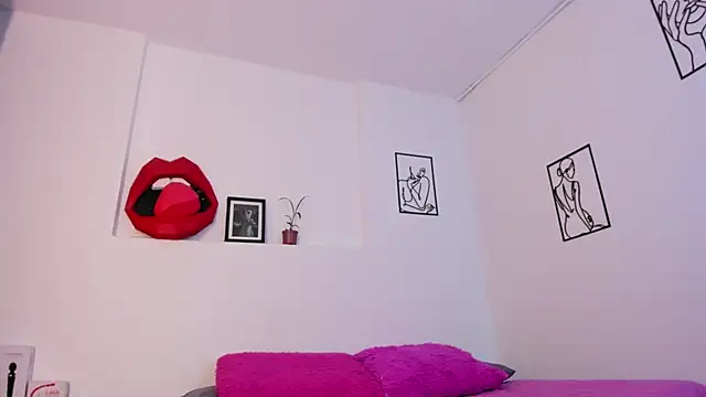 Snapshot of ari_amisi chatting on December 23, 6:37 pm ari amisi online show from December 23, 6:37 pm