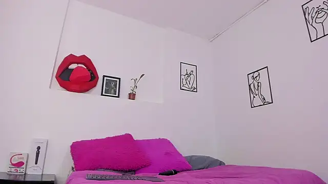 Snapshot of ari_amisi chatting on February 1, 4:22 pm ari amisi online show from February 1, 4:22 pm