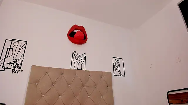 ari amisi online show from April 15, 5:42 pm