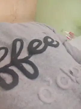 Alonsomadeira online show from February 3, 3:59 am