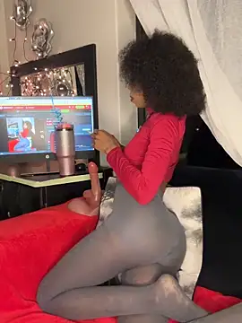 Dime-   online show from November 4, 11:15 pm