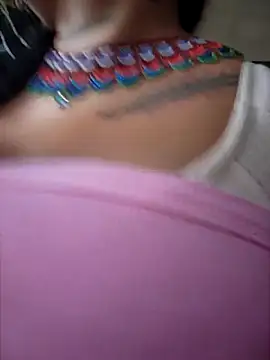 Snapshot of luisa16xxx chatting on November 12, 7:35 pm luisa16xxx online show from November 12, 7:35 pm