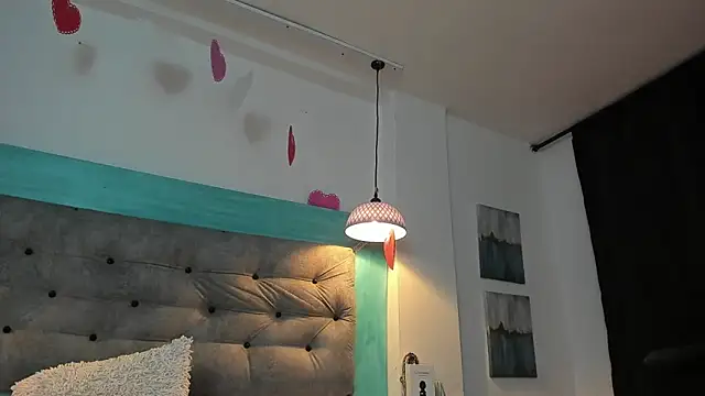 carofox89 online show from February 24, 6:27 am