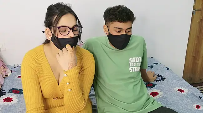 Snapshot of RupaliDixit chatting on December 29, 5:33 pm RupaliDixit online show from December 29, 5:33 pm