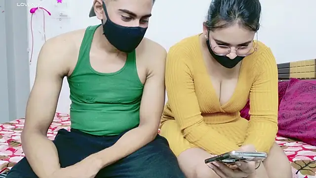 Snapshot of RupaliDixit chatting on October 14, 5:58 pm RupaliDixit online show from October 14, 5:58 pm