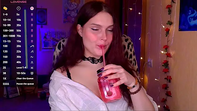 Jenna Sativa online show from April 18, 1:26 pm