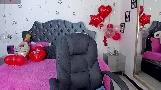  Antonnela  online show from February 18, 1:22 pm