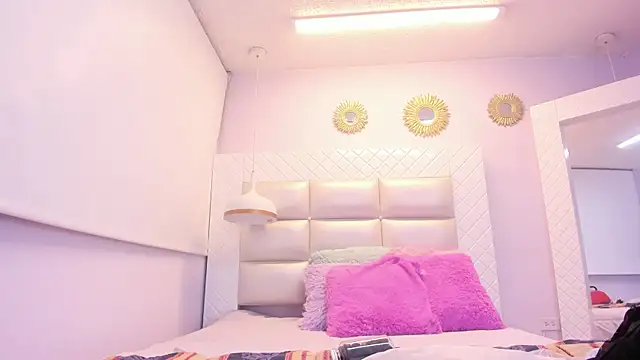 kaory azumi online show from January 19, 2:43 pm