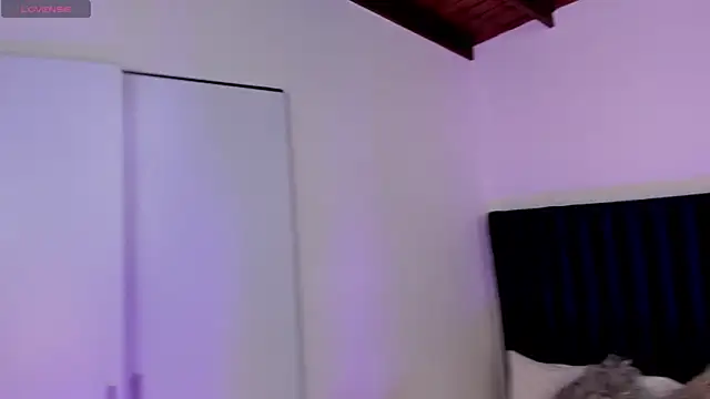 sophiieTaylor1 online show from February 12, 4:07 am