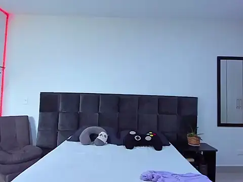 Snapshot of Alexander_Martines chatting on November 26, 9:16 pm Alexander Martines online show from November 26, 9:16 pm