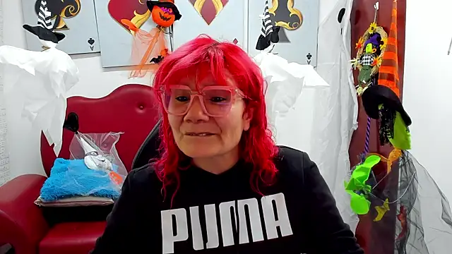 Salomeediaz  online show from October 12, 1:10 pm