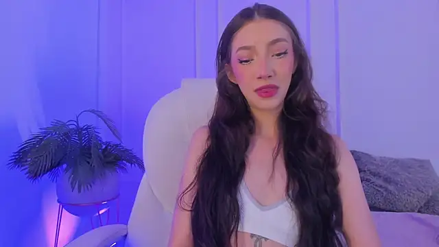 Snapshot of Mariapettit chatting on March 6, 12:52 pm Mariapettit online show from March 6, 12:52 pm