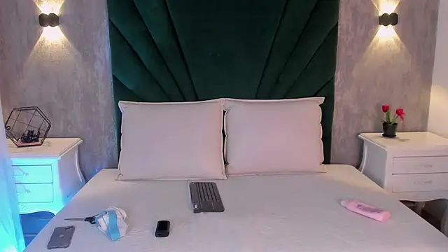 Alexiis Etereo online show from March 25, 7:53 pm