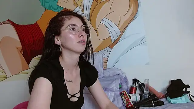 mildre303av online show from January 14, 10:17 am