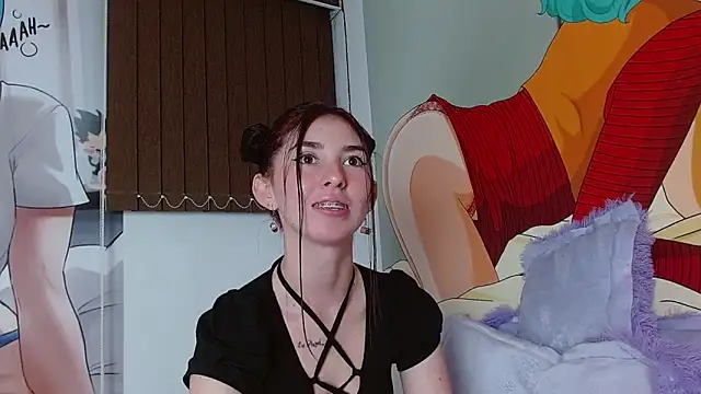 mildre303av online show from January 25, 3:30 am