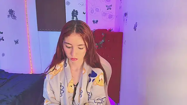 mildre303av online show from October 13, 4:18 pm