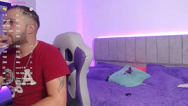 ryanandpamela  online show from February 19, 5:06 pm