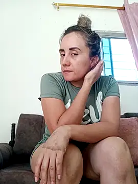 Snapshot of Isabel23zr chatting on June 2, 2:52 pm Isabel23zr online show from June 2, 2:52 pm