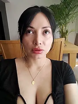  monicab online show from March 22, 6:25 pm