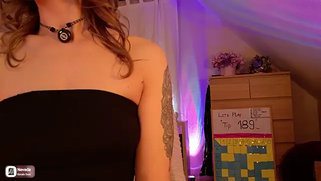 ilucyme online show from March 19, 6:55 pm