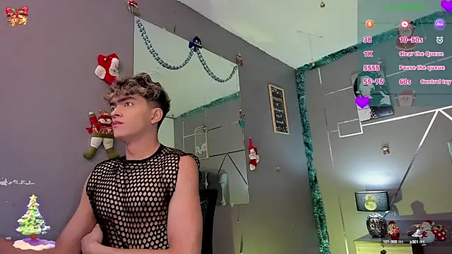 Snapshot of ANDRIUS_24 chatting on December 26, 11:54 am ANDRIUS 24 online show from December 26, 11:54 am