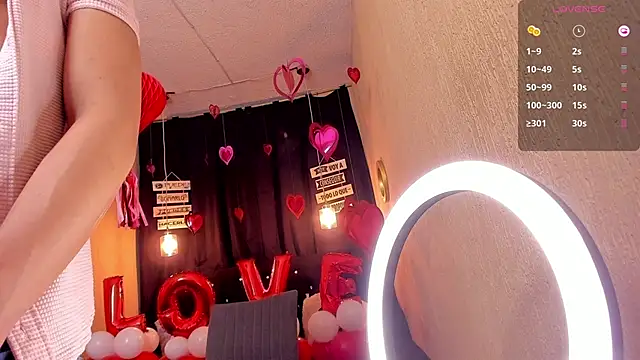 Snapshot of ANDRIUS_24 chatting on February 14, 5:03 pm ANDRIUS 24 online show from February 14, 5:03 pm