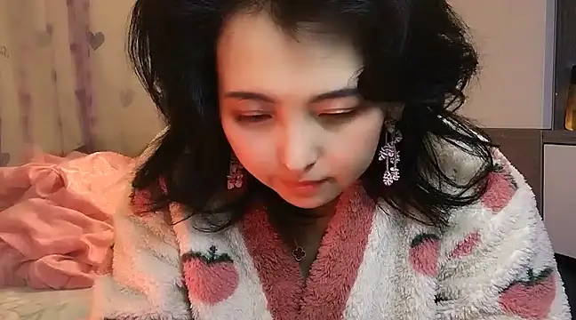 Hanicarrot online show from December 19, 4:57 pm
