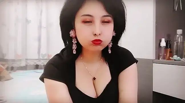 Hanicarrot online show from February 8, 12:17 am