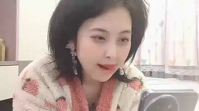 Hanicarrot online show from February 9, 9:47 am