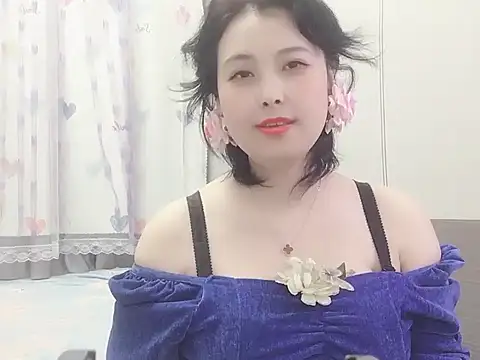 Hanicarrot online show from February 18, 7:19 pm