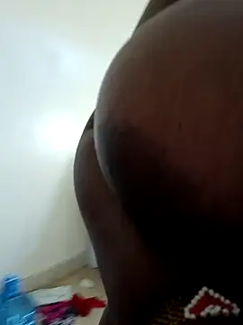 suckmyboobs12  online show from December 31, 8:15 am