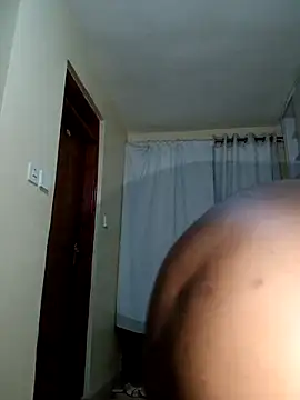 suckmyboobs12  online show from March 7, 9:27 pm