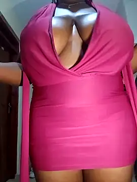 suckmyboobs12  online show from March 16, 5:50 pm