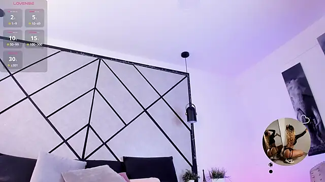 Natasha Smith09 online show from December 30, 10:55 pm