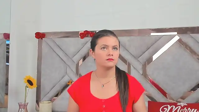 Snapshot of Victoriabecker chatting on December 8, 9:30 pm Victoriabecker online show from December 8, 9:30 pm