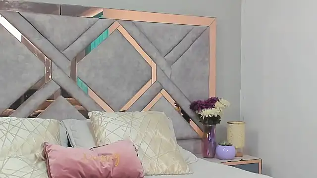 Snapshot of Victoriabecker chatting on January 22, 8:49 pm Victoriabecker online show from January 22, 8:49 pm