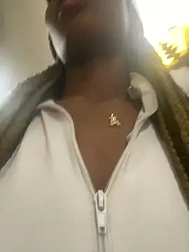 adaraSmiith online show from January 18, 11:21 am