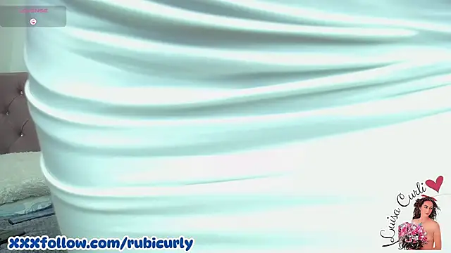 luisa curli online show from February 22, 8:20 pm